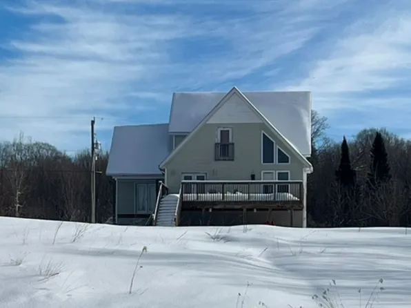 64 Jones Rd, McKellar, ON P2A 0B5