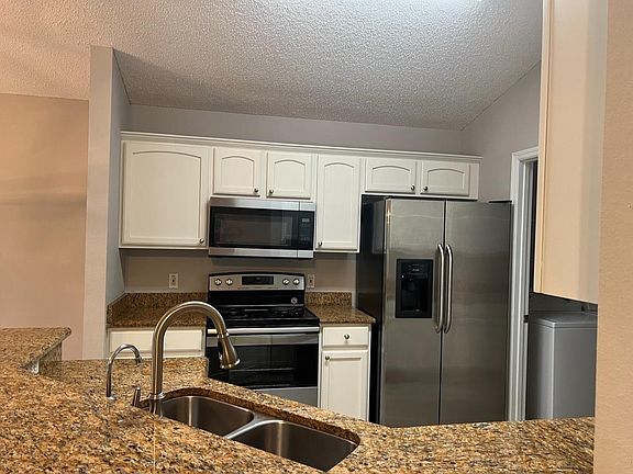 4th image of 119 Brushcreek Dr