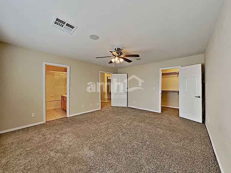 7446 Celosia St — Photo 9