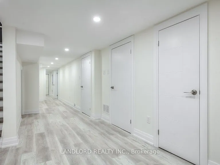 100 Massey St #MAIN BSMT — Photo 15