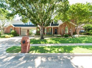 1702 Timber Ridge Cir, Corinth, TX 76210