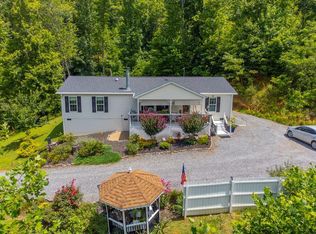 206 Red Rile Trl, Sylva, NC 28779