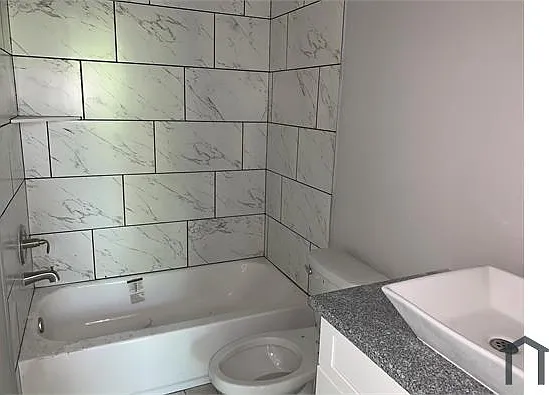 4221 Alvin St #B — Photo 5