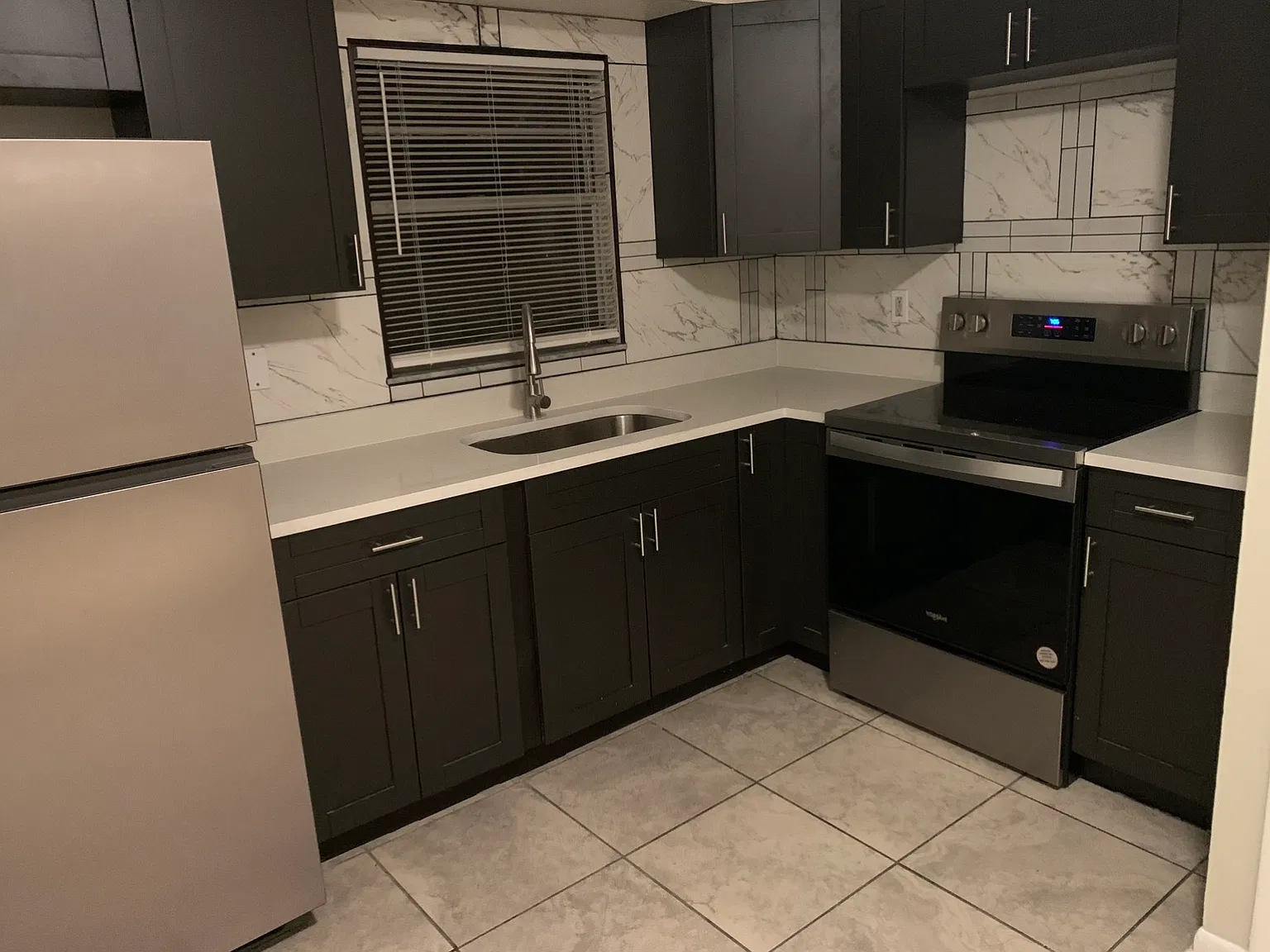 2 bed, 760 sqft, $1,450 — Photo 4