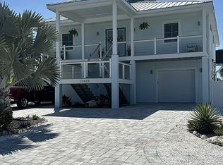 15808 Redington Dr, Redington Beach, FL 33708