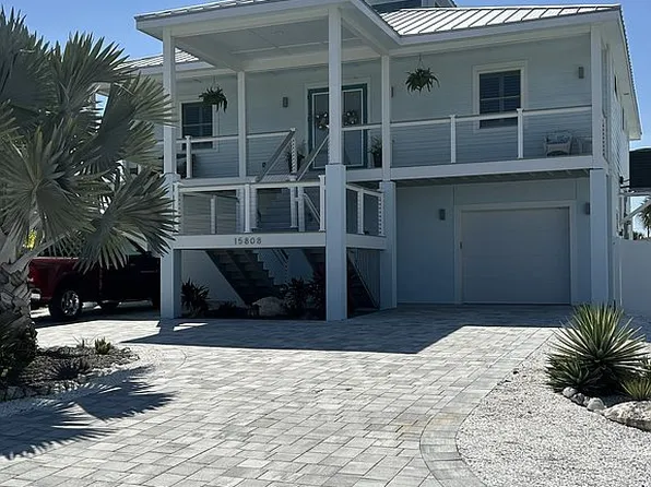 15808 Redington Dr, Redington Beach, FL 33708