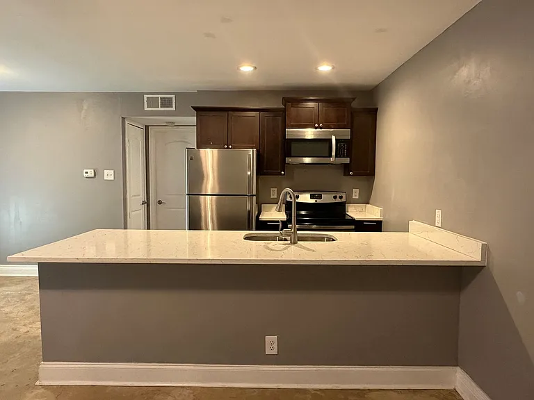 211 Routt St #104 — Photo 7