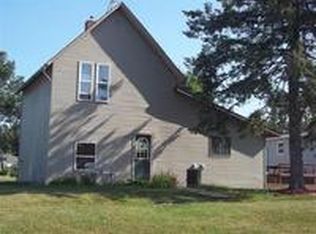 202 Park St, Garwin, IA 50632