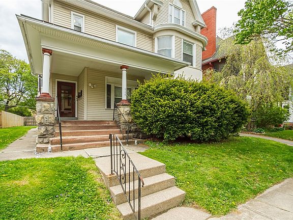 2nd image of 115 Rutgers St