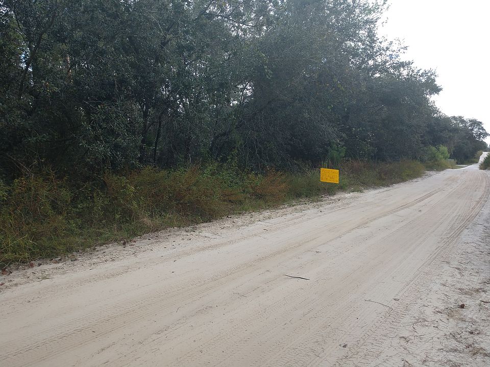 2nd image of Leslie Dr