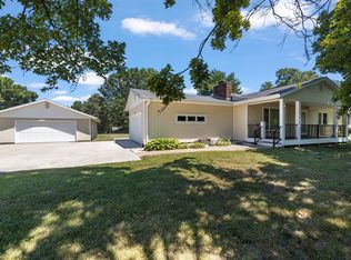 5842 E Farm Road 142, Springfield, MO 65809