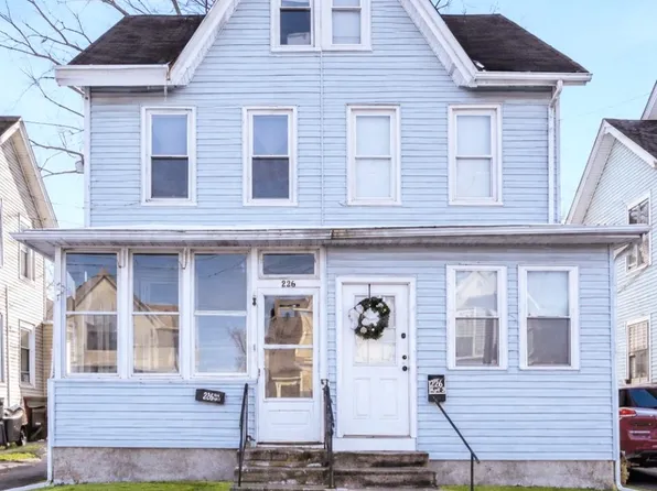 236 Kossuth St, Riverside, NJ 08075