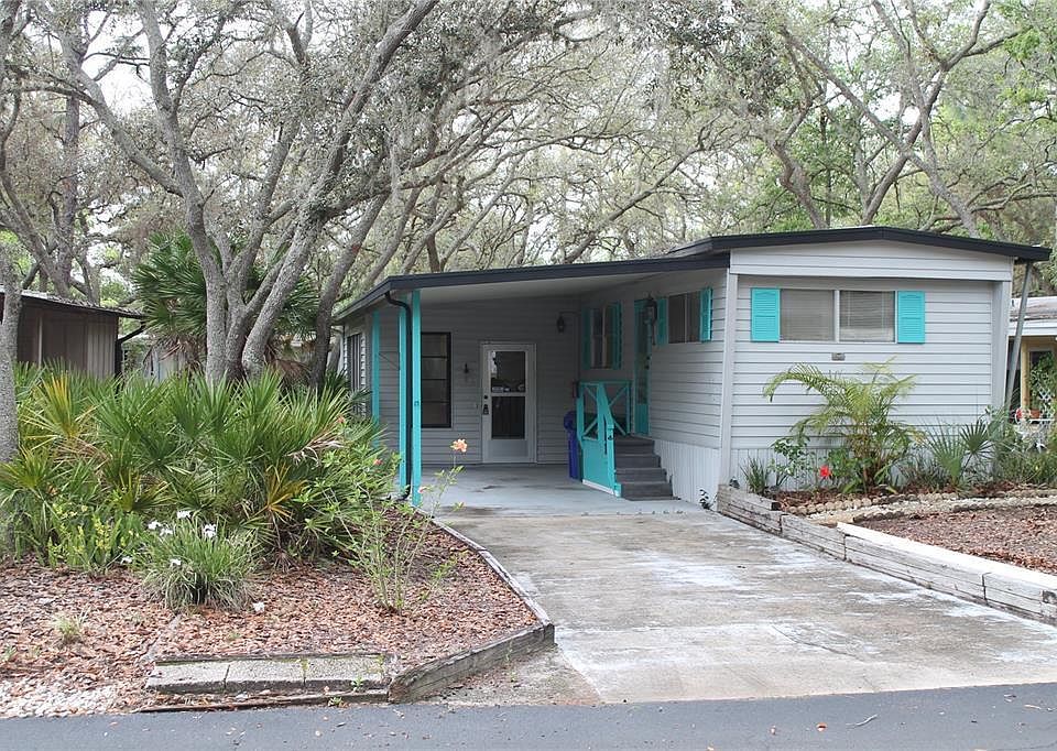 1st image of 641 W Plantation Blvd
