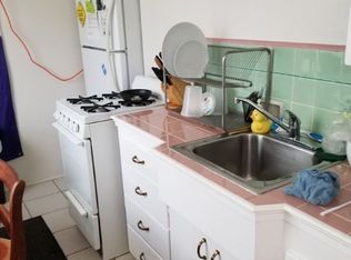 225 7th Ave APT C, Santa Cruz, CA 95062