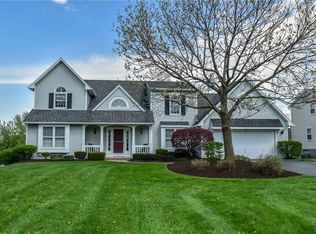 21 Wedmore Rd, Fairport, NY 14450