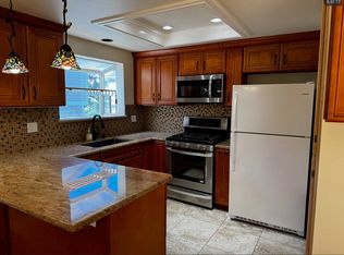 20656 Gardenside Cir, Cupertino, CA 95014