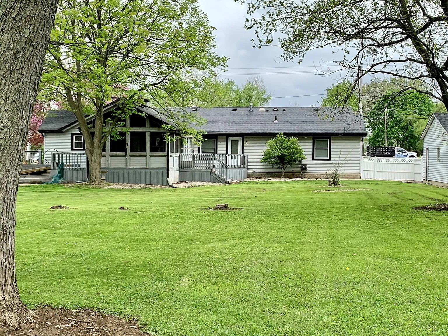 7991 W National Rd photo 1