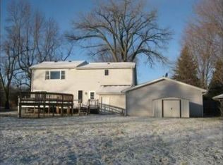 203 S Munson Rd, Swanton, OH 43558