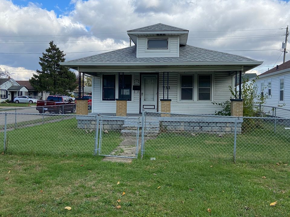 1st image of 731 S Sherman Dr