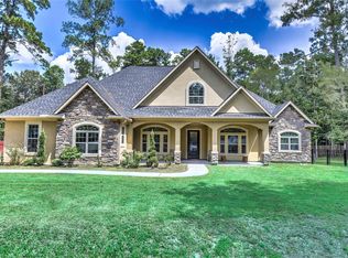 2419 Hummingbird St, New Caney, TX 77357