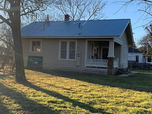 2nd image of 601 W Peach St