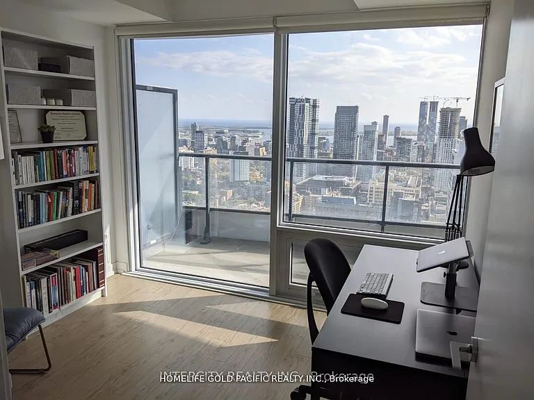 85 Wood St #Penthouse 17 — Photo 3