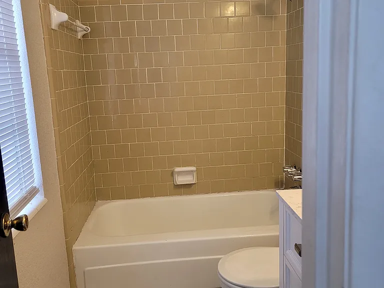 Masterbathroom