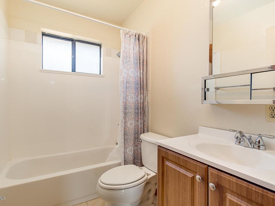 Unit 1  Bath1
