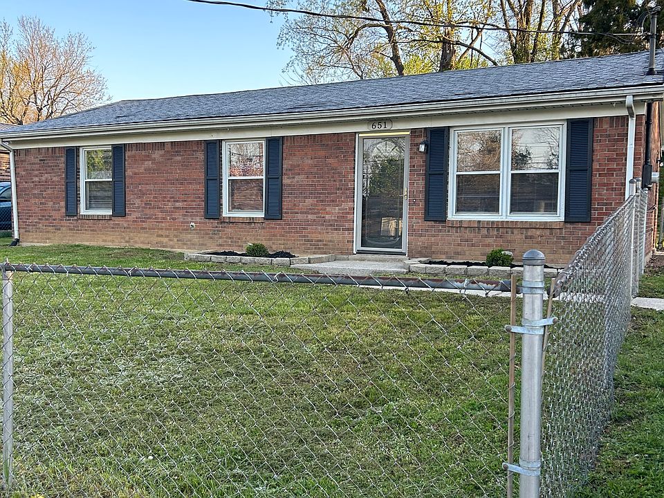 1st image of 651 Cottonwood Dr