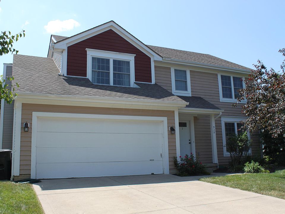 1st image of 929 Dianthus Ct