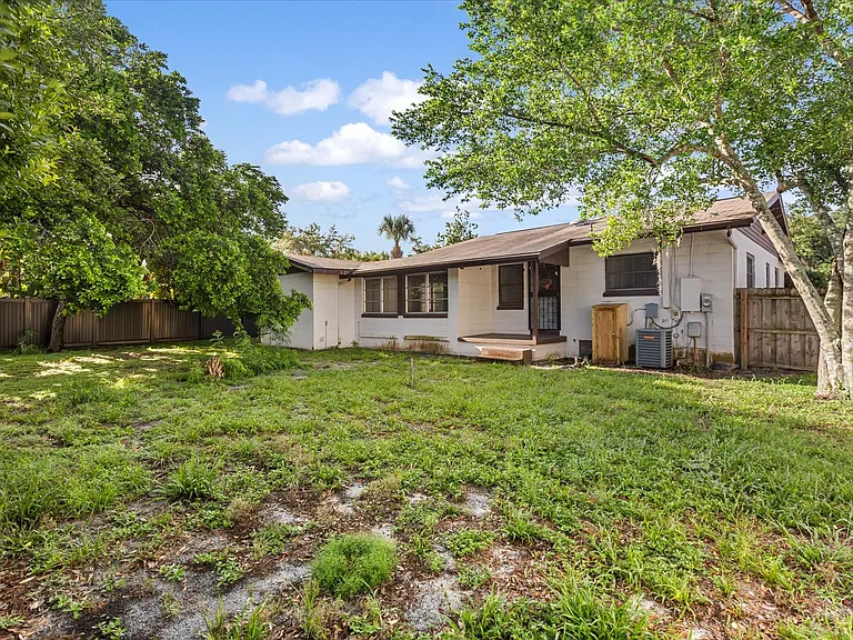 1671 Dale Ave — Photo 20