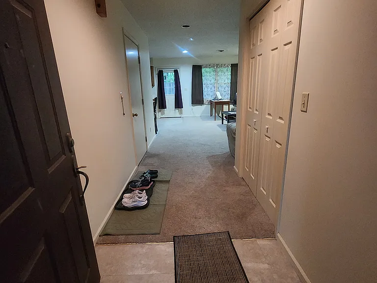 915 C St #B — Photo 3