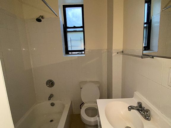 4th image of 61 Audubon Ave APT 2N