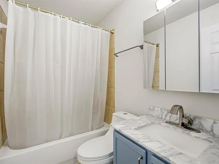 20019 Hardsville Dr — Photo 21
