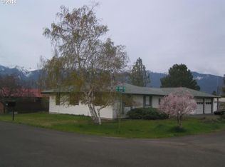 110 Hyland Dr, Enterprise, OR 97828