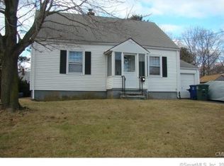 65 Westmere St, Bridgeport, CT 06606