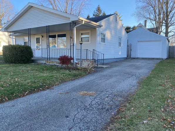 1703 Eastwood Dr, Crawfordsville, IN 47933