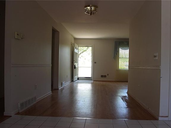 2nd image of 134 New Wickham Dr