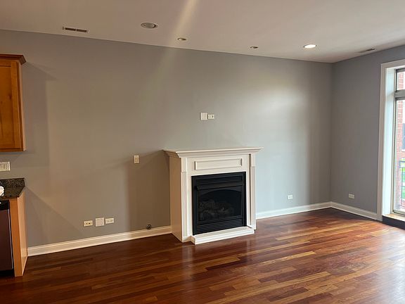4th image of 2853 N Pulaski Rd APT 2S