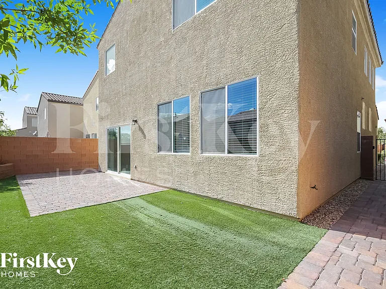4515 Amberley Ridge Ave — Photo 15