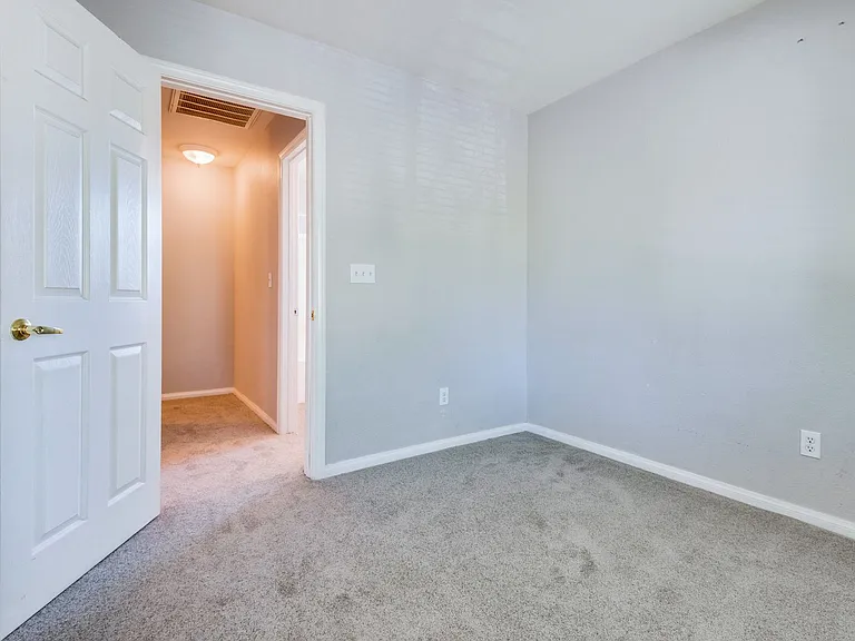 5225 Shreve Ave — Photo 19