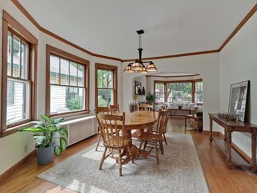 5th image of 722 S Oak Park Ave