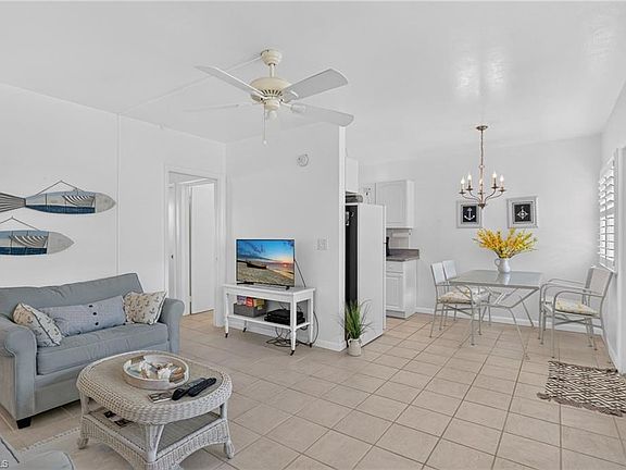 2nd image of 534 4th AVE S #3
