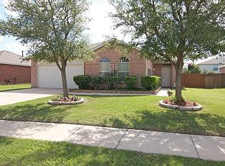 7704 Serenity Way, Denton, TX 76210