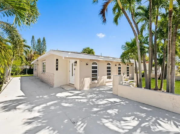 864 NW 16th Ter, Fort Lauderdale, FL 33311