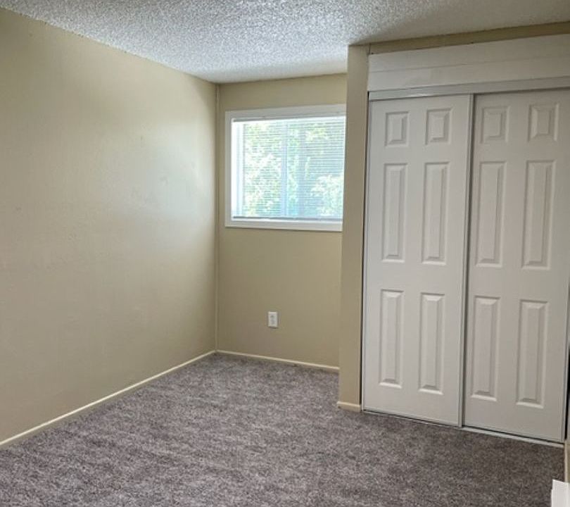 Parkside West 325 SW Academy St Dallas OR Zillow