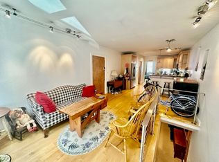 152 Prince St APT 2, Boston, MA 02113