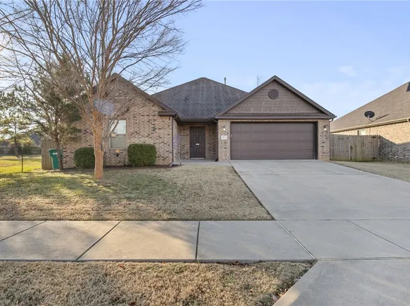 1500 Stratton Rd, Rogers, AR 72756