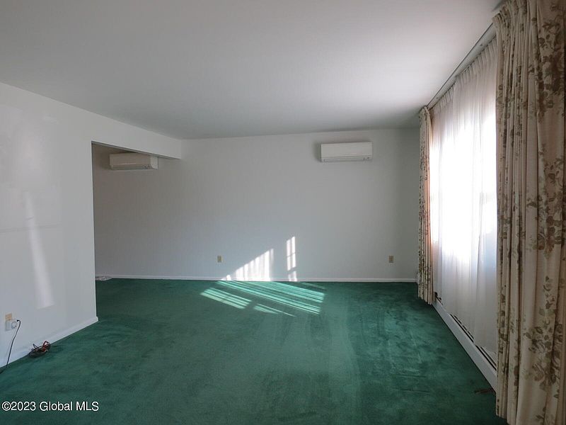 4th image of 27 Zelenke Drive