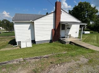 270 Maplewood Dr, Cadiz, OH 43907